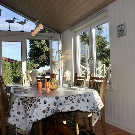 펜션 Gemuetliches-ferienhaus-mit-meerblick-und-nah-am-strand